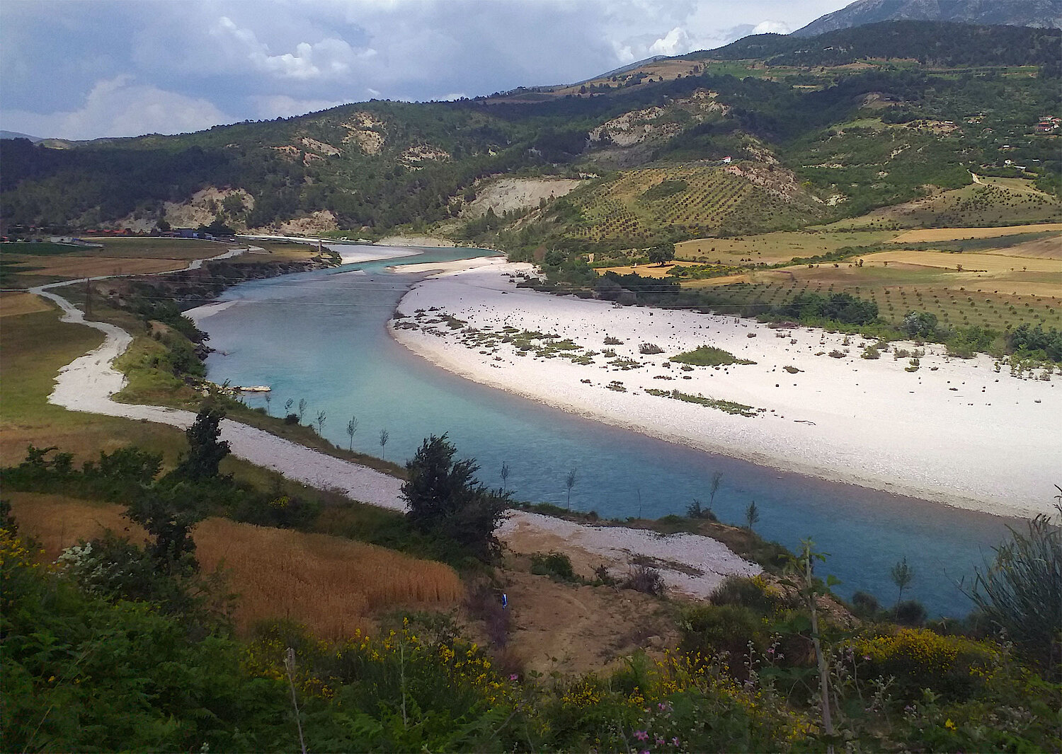 Foto of the Vjosa River, Albania
